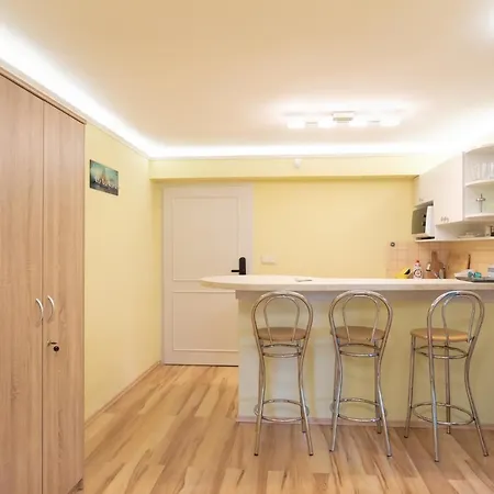 Zefir Apartment