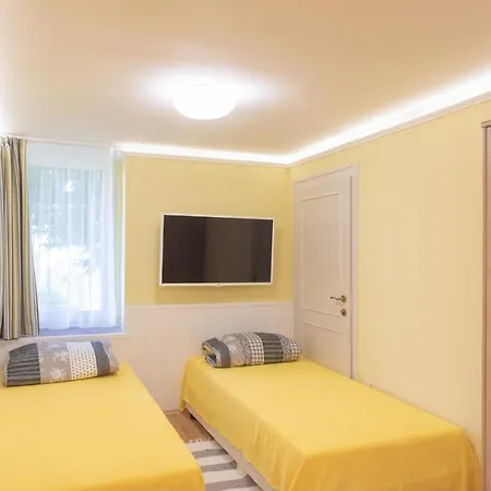 Zefir Apartment Balatonfured